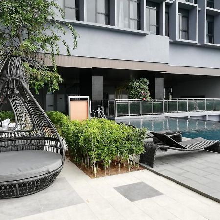 Expressionz Suite Klcc By De Space Kuala Lumpur Exterior photo