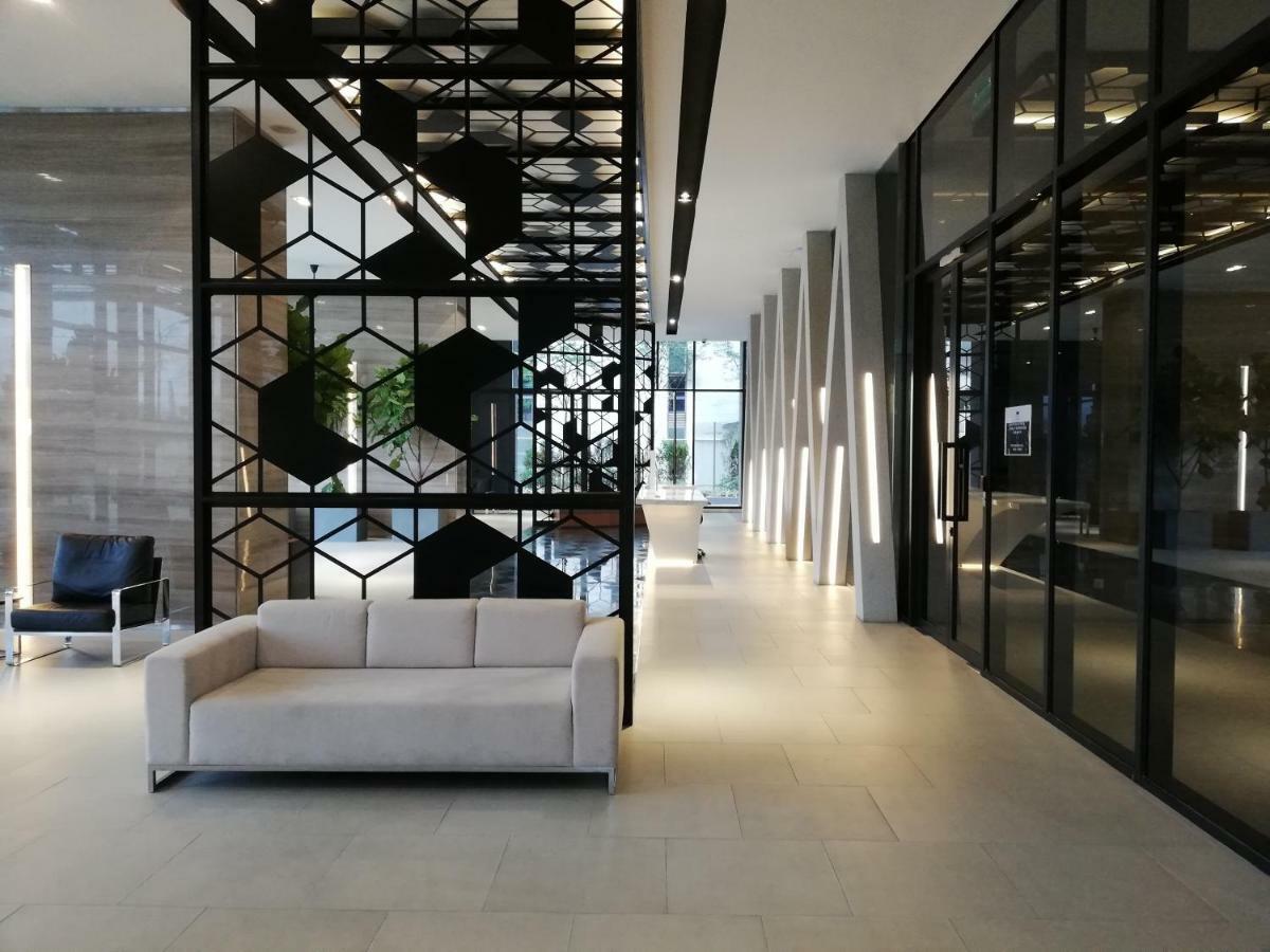 Expressionz Suite Klcc By De Space Kuala Lumpur Exterior photo