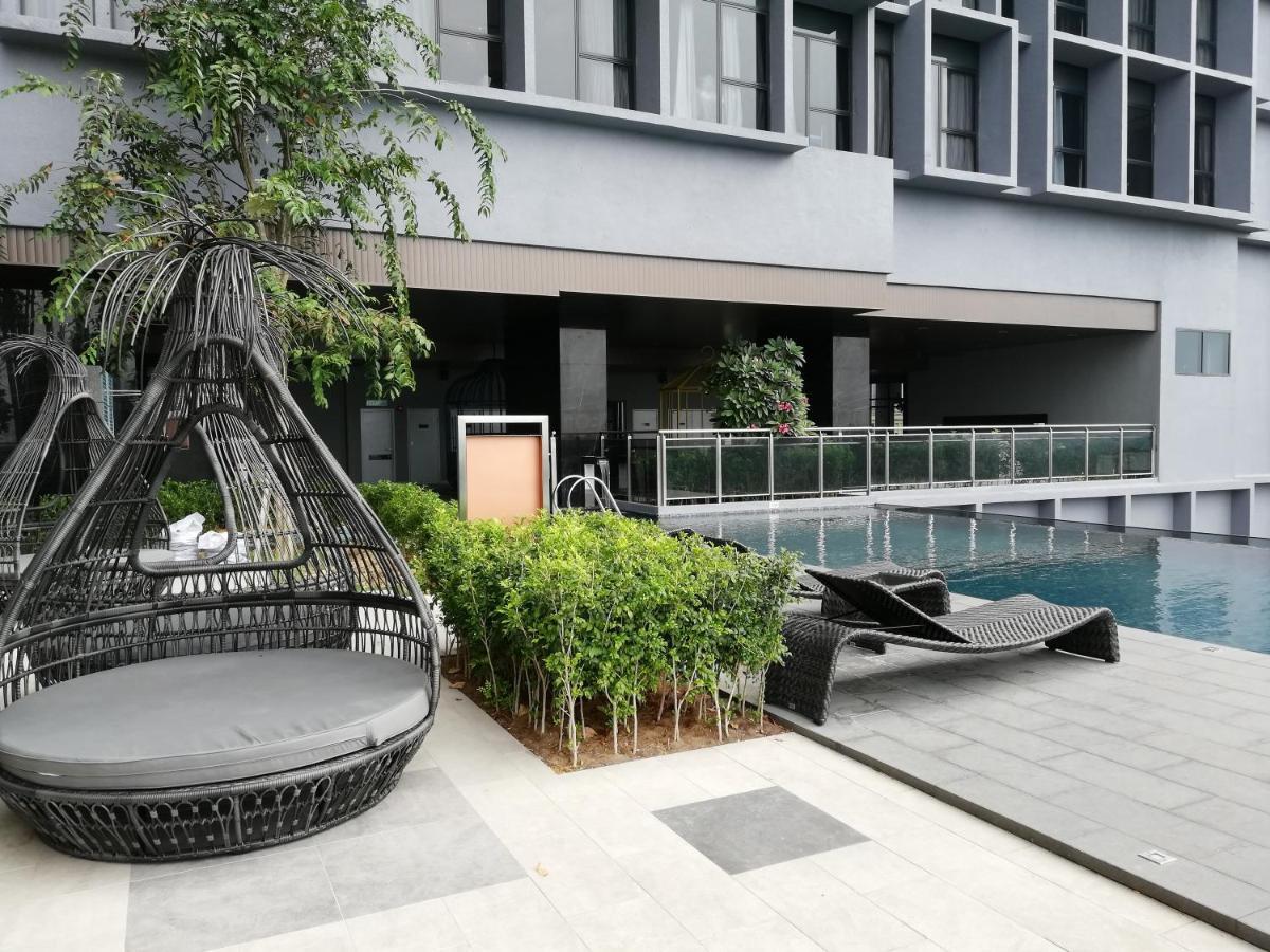 Expressionz Suite Klcc By De Space Kuala Lumpur Exterior photo